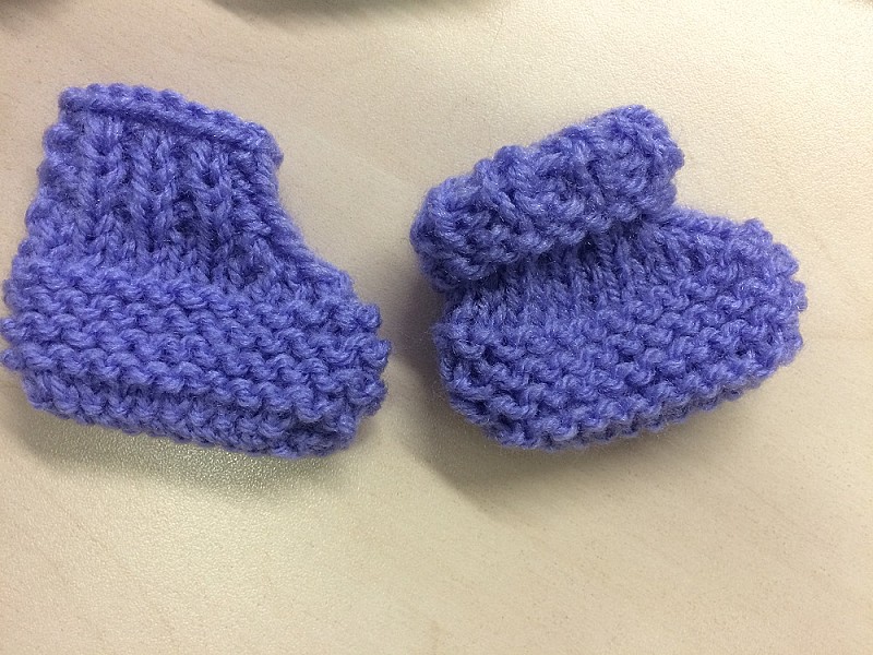 Baby knit socks for premature babies